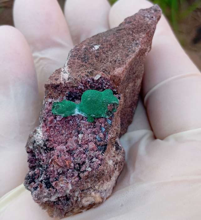 Cobaltoan calcite chrysocolla heterogenite malachite quartz - Kakanda deposit DRC Congo