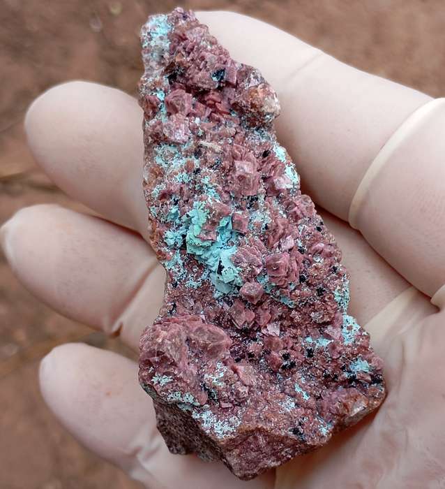 Cobaltoan calcite heterogenite chrysocolla - Kakanda deposit DRC Congo