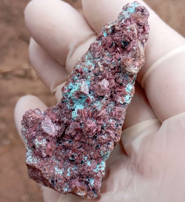 Cobaltoan calcite heterogenite chrysocolla - Kakanda deposit DRC Congo