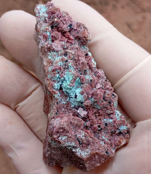 Cobaltoan calcite heterogenite chrysocolla - Kakanda deposit DRC Congo