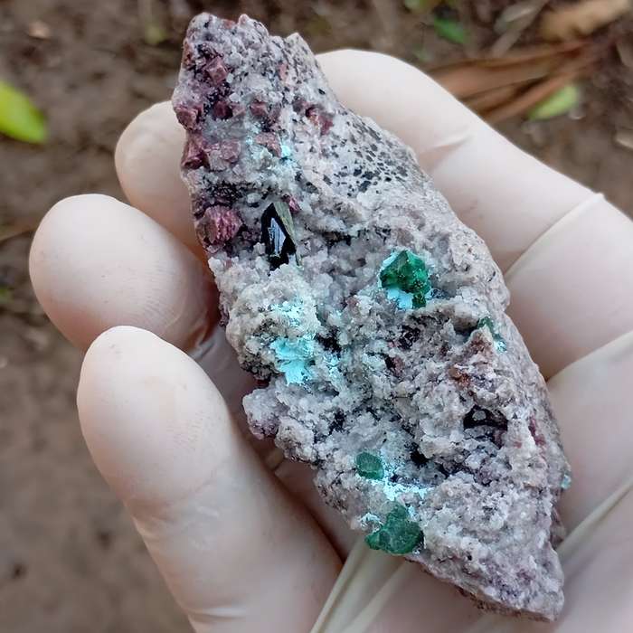 Malachite cobaltoan calcite heterogenite quartz  - Tenke Fungume mine DRC Congo
