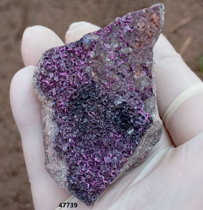 Cobaltoan calcite heterogenite quartz - Mashamba West mine DRC Congo