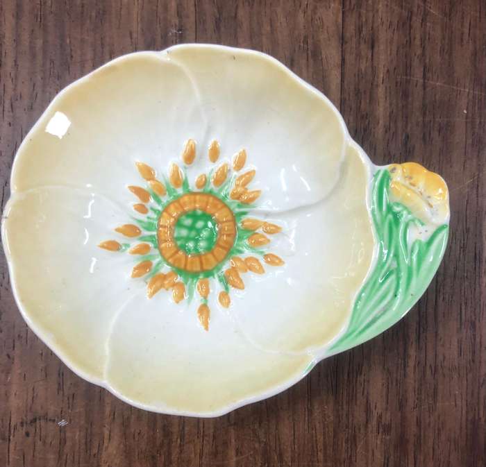 Lovely Carlton Ware Trinket Dish