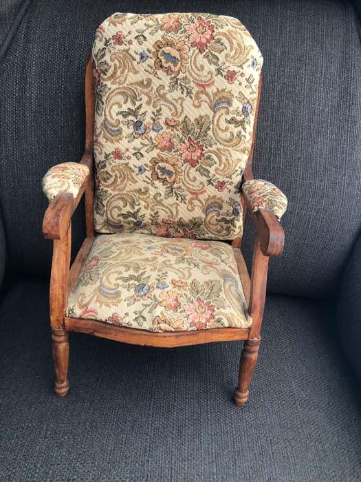 Handmade Dolls Chair