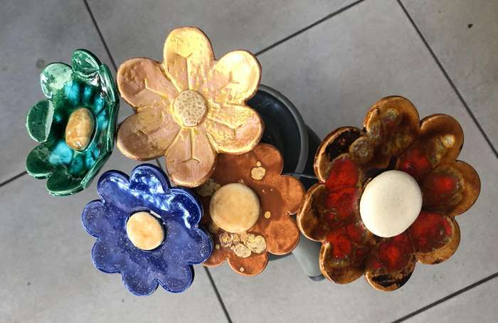 5 x Exquisite Handmade Pottery Flowers
