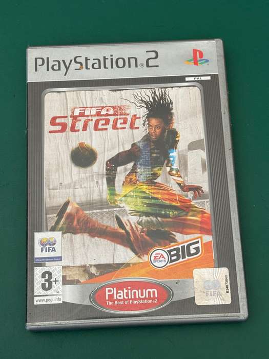 Retro Game - Playstation 2: FIFA Street
