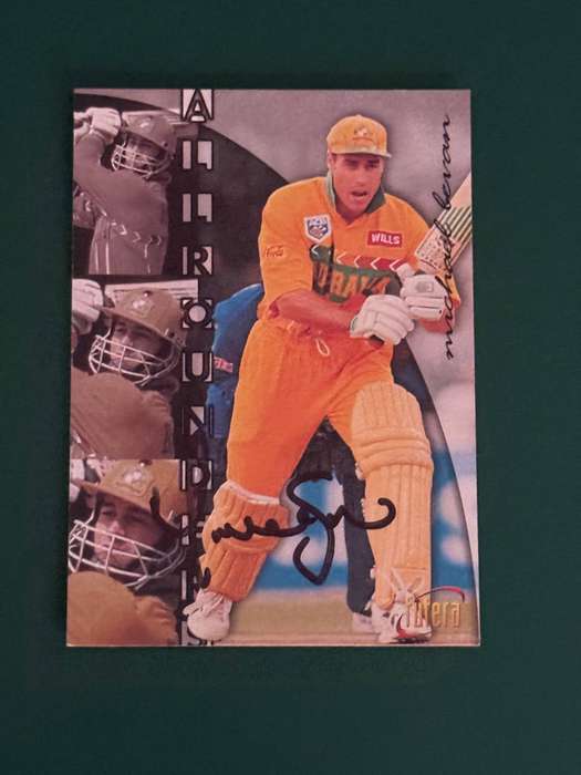 Cricket Card - *SIGNED* Michael Bevan 1996 Futera Cricket Card