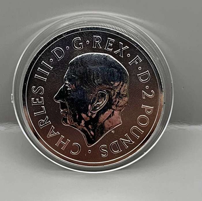 (  LATEST 2025  )  1oz  SILVER BEOWULF & THE DRAGON   KING CHARLES 111