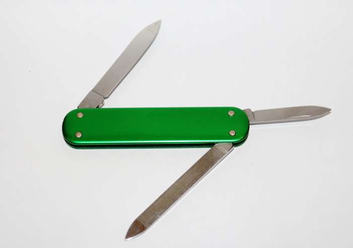 Victorinox - 74mm - Swiss Army Knife (Prince) - SELNiKEL