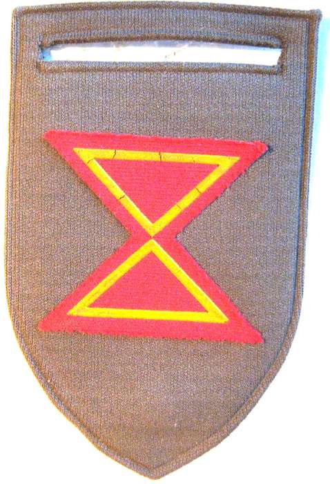 OLD SADF COMMAND HQ COMPANY TUPPERWARE FLASH WITH PIN IN USED CONDITION