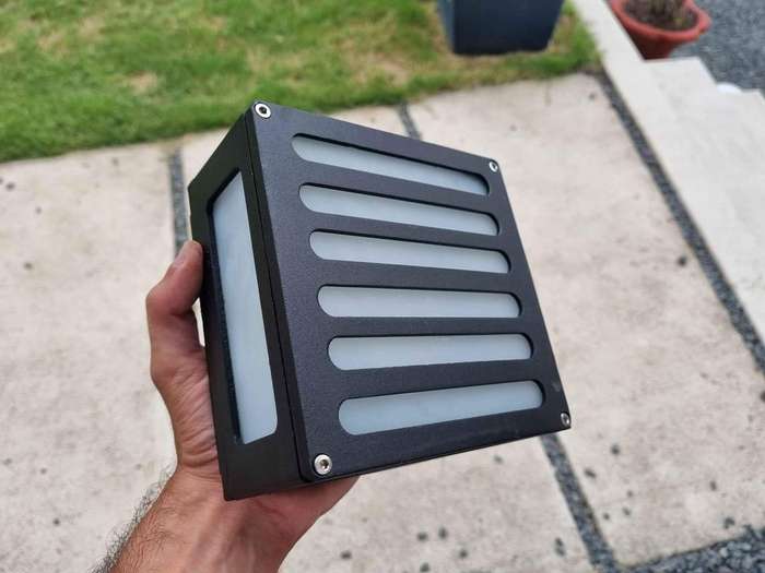 SALE! O-Lite Aluminium square outdoor light fitting Black