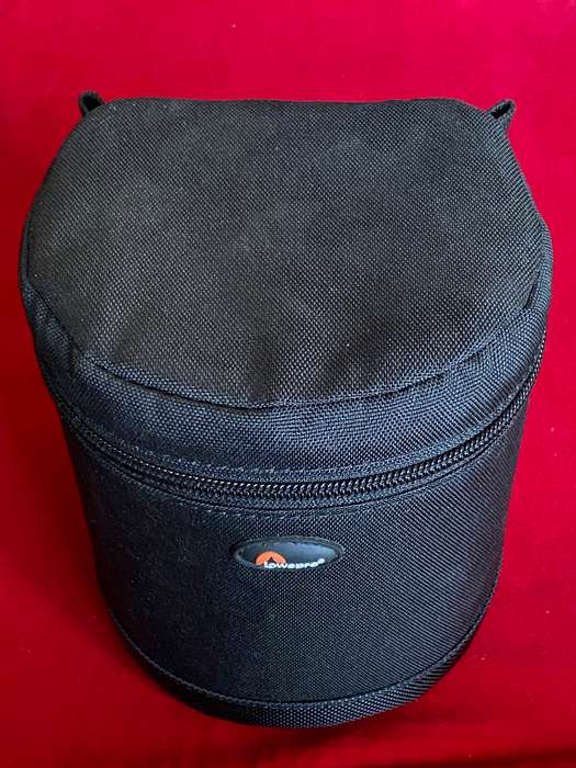Lowepro Lens Case 1W, lens bag, in very good condition