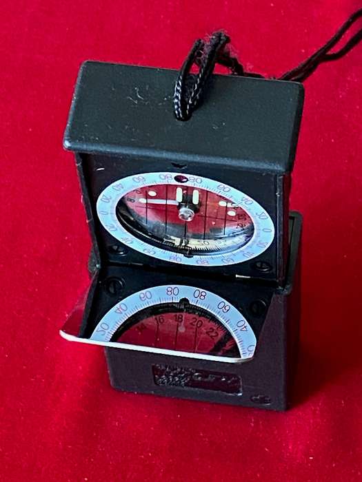 Victorinox Recta compass swiss made Type DP6