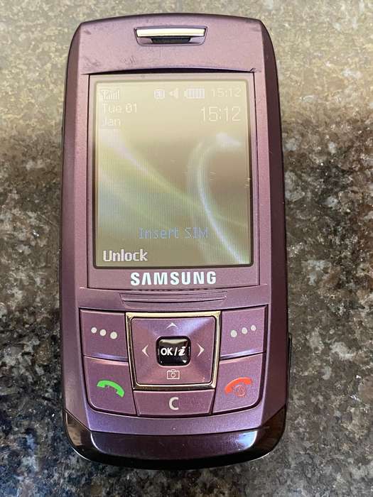 Samsung Mobile Phone SGH-E250i vintage rare in working condition, in good condition
