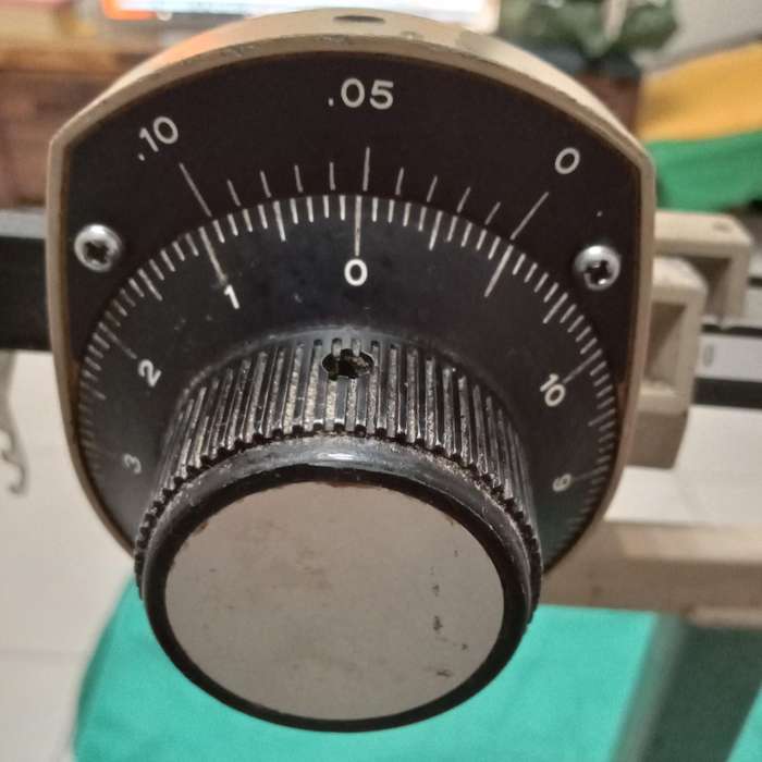VINTAGE SCALE