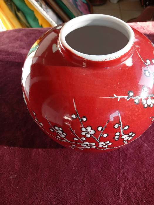 CHINESE JAR & PLATE