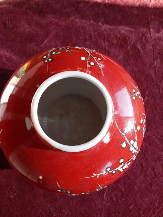CHINESE JAR & PLATE