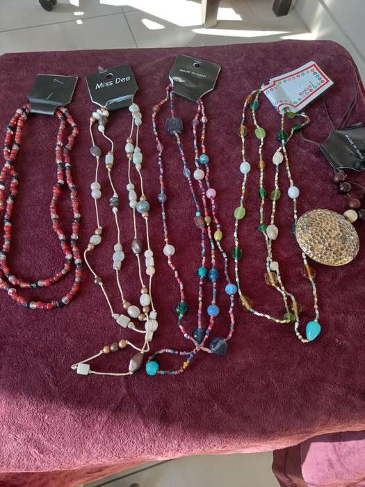 BEADED NECK JEWELLRY