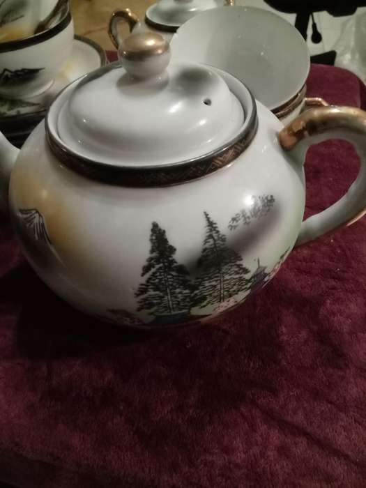 CHINESE VINTAGE TEA SET