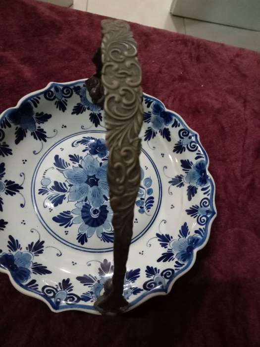 VINTAGE SWEET DISH