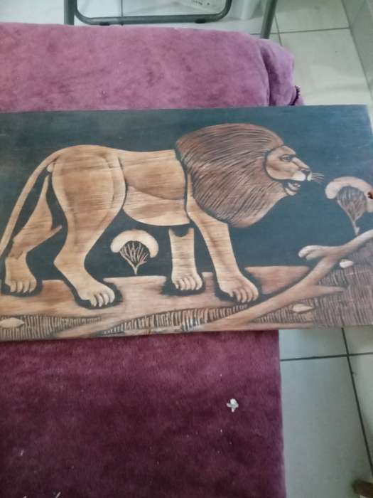 WOOD  WALL HANGINGS