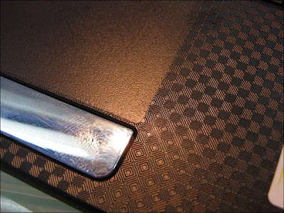 http://1.bp.blogspot.com/_pJZ6uImDqY8/SrZbU3W9W3I/AAAAAAAACyw/NUSK1mO7ndc/s400/asus_eee_pc_1001ha_1.jpg