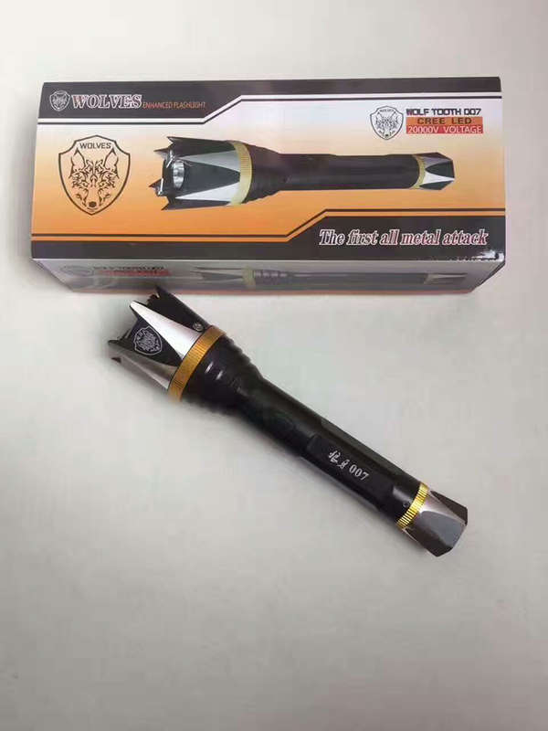 Self Defense Stun Gun with LED Flashlight 007