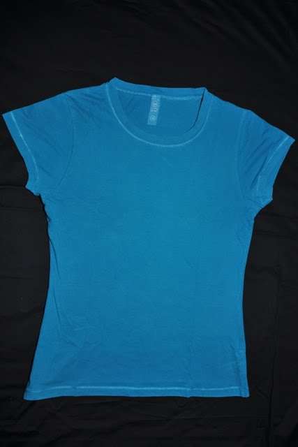 http://2.bp.blogspot.com/-skFW0sX0PX4/TcKXR4z2YOI/AAAAAAAAAwY/mIiwWjQ1bxg/s1600/blue%2Bt-shirt%2B-%2BSIZE%2B14-742602.jpg