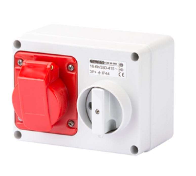 16A 3P+N+E 400V S.Hor.Inter.Soc.IP44 6H