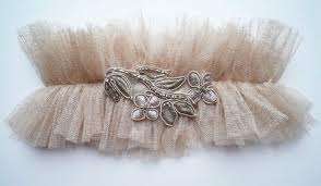 Garter 9