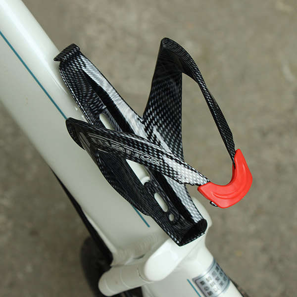 Carbon Fiber Texture Bicycle Water Bottle Holder Advanced Bicycle Bottle Cage