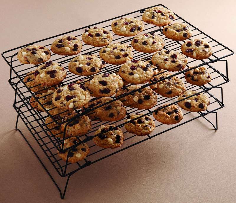 Wilton Recipe Right 3 TIER COOLING GRID Cakes Biscuits Cookies Nonstick Bakeware