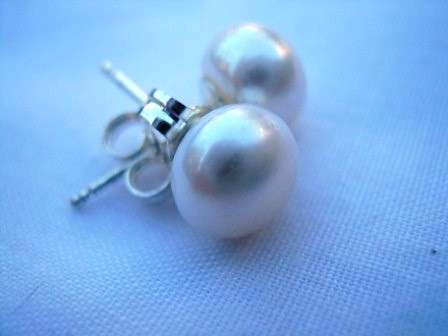 White, Round, Freshwater Pearl Earrings, 7-8 mm