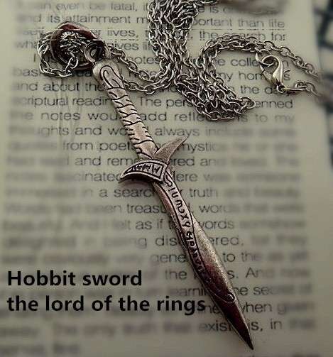 lord of the rings necklace1