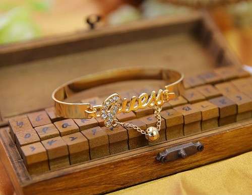 Noble-Fashion-Lady-Glossy-Gold-Silver-Letters-Rhinestone-Crystal-Bangle-Bracelet