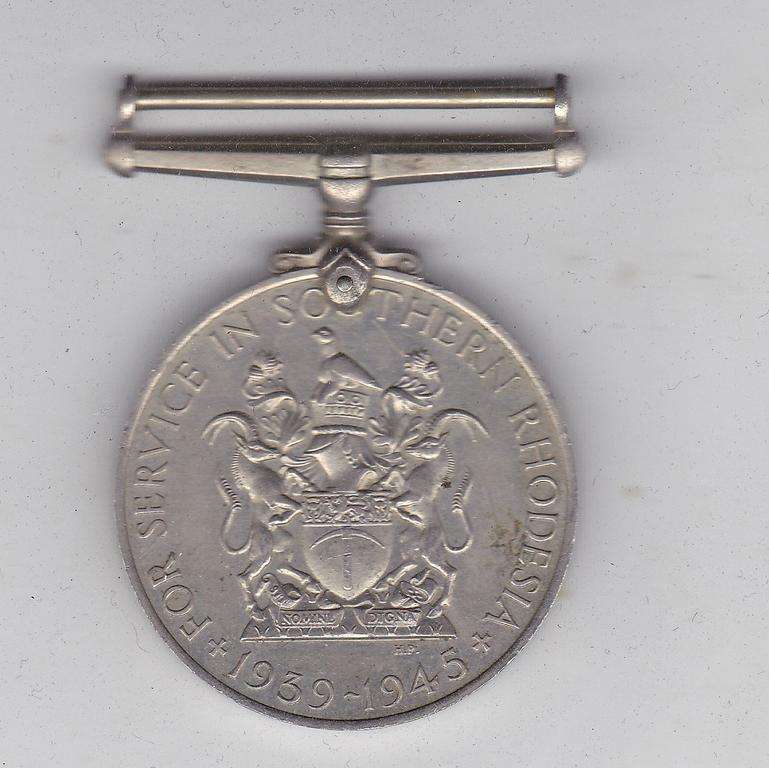 SOUTHERN RHODESIA WAR SERVICE MEDAL FULL SIZE CAT VALUE 240 GBP (R4600)