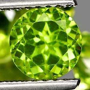 AAA**4.55Cts**(5 Pcs)** Glowing Natural Green Peridot LOT! - 5 pieces - one auction!