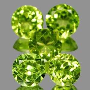 AAA**4.93Cts**(5 Pcs)**Glowing Natural Green Peridot LOT! - 5 pieces - one auction!