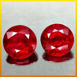 ***1.30Cts**(2pcs)** PAIR 5.25MM.TOP BLOOD RED RUBY PAIR - SEE ALL MY ITEMS