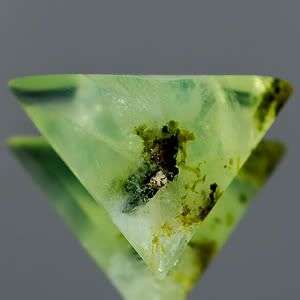 8.47 Ct. Alluring Natural Green Australian Prehnite Gemstone - SHIPPED FROM WITHIN SA!!!