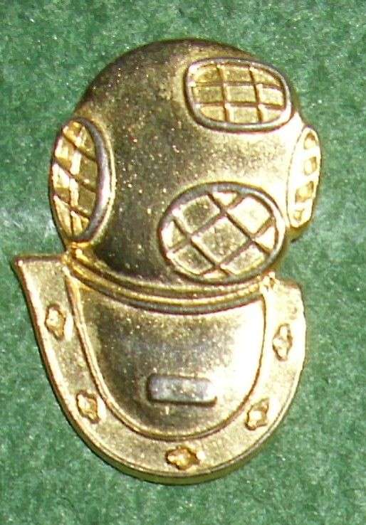 DIVERS HELMET