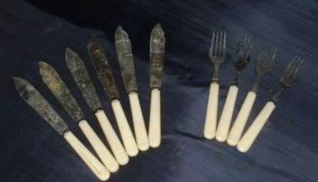 Silver Fish Knives & Forks