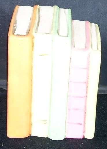 Exquisite set of pottery book-ends