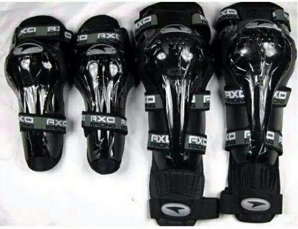 *LOCAL STOCK* AXO Downhill Junior Knee and Elbow Guards for Motorcycle Motorcross Racing