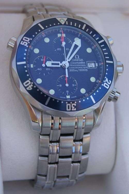 OMEGA SEAMASTER AUTOMATIC CHRONOGRAPH MINT 1 YEAR OLD IDEA