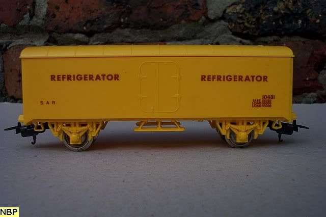 LIMA HO SAR Refigerator Wagon