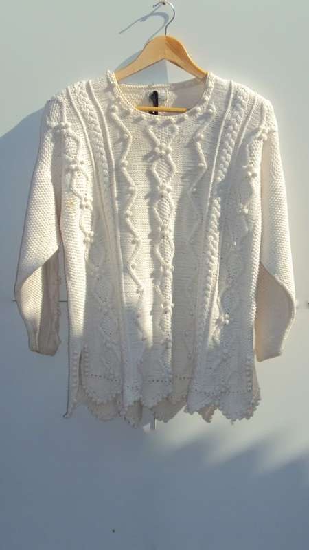 White Chunky Knit Jersey - M/L