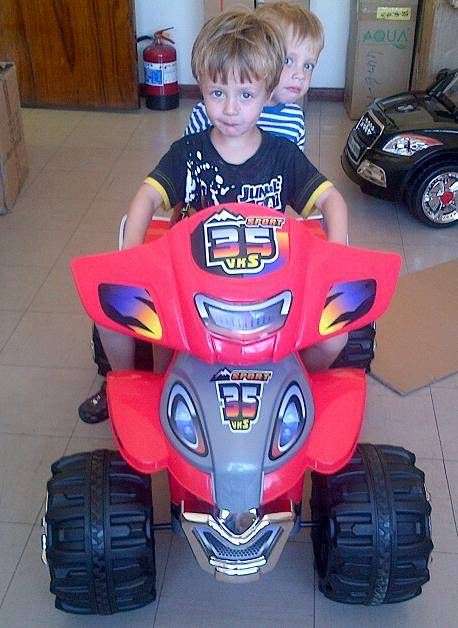 12 Volt Twin engine ride on / in Quad. Stronger & faster. Not to be confused with the regular 6V