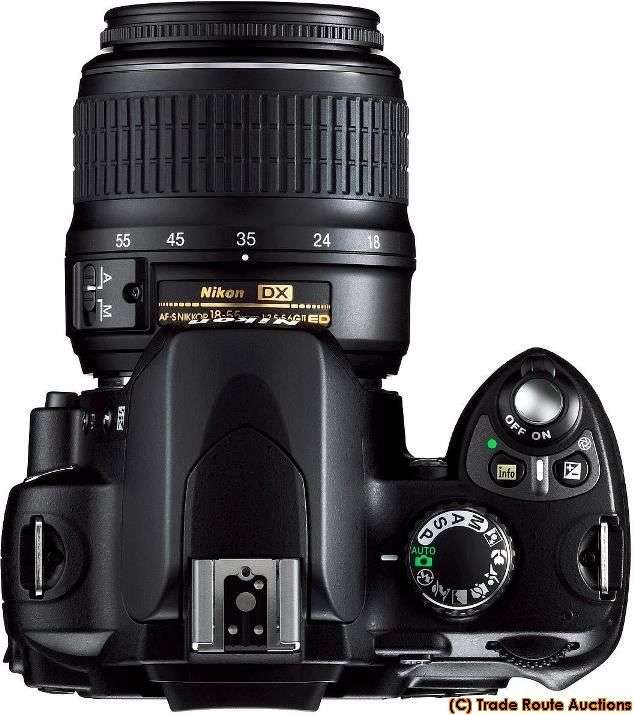 NIKON D40 Professional Digital SLR camera body + NIKKOR 18-55MM LENS KIT