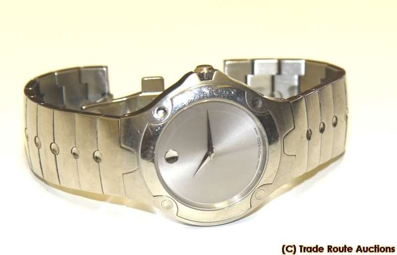 MOVADO SILVER DIAL SWISS MEN'S WATCH - STUNNING CONDITION